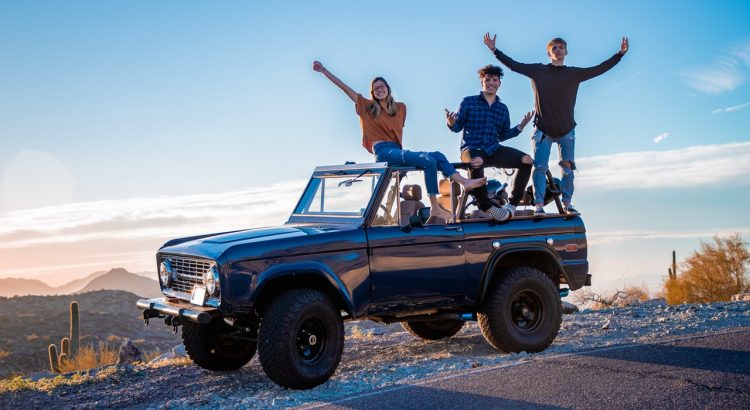 Basic Vehicle Troubleshooting Before Calling For A Tow Truck | NPC Online